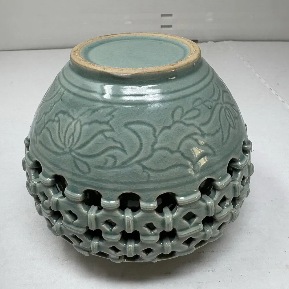 Korean Celadon Double Wall Openwork Vase W/Inlaid Crane & Cloud Motif 5” x 6”